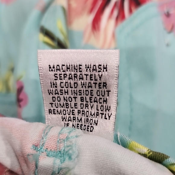 EUC OSO Tripical Floral Print Turquoise Pink Cropped Capri Jeans Resort Floral 6 - Picture 9 of 9